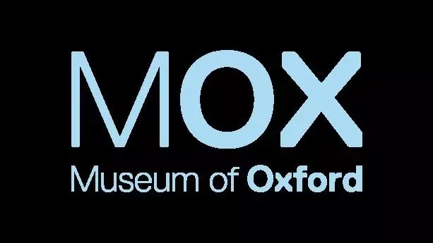 mox logo red